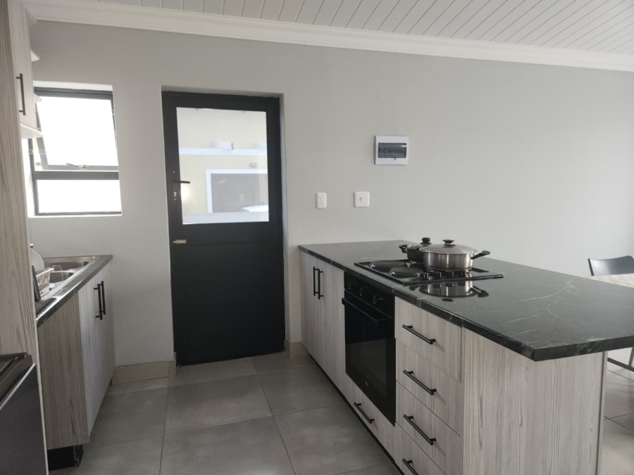 2 Bedroom Property for Sale in Pacaltsdorp Western Cape